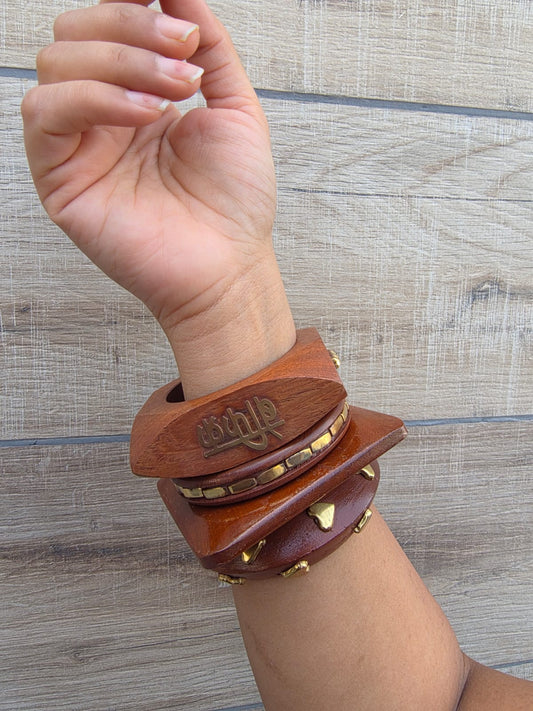 Befikr wooden bangles stack